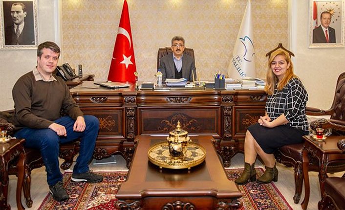 Aquarium Baby Spa Merkezi sahibi Ertekin Van Valisi Bilmezi Ziyaret etti
