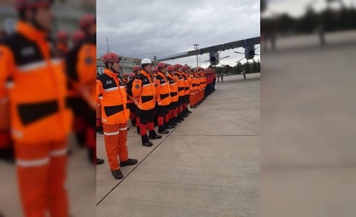 MSB: TSK'ya ait uçak ve arama kurtarma ekipleri Van'a görevlendirildi