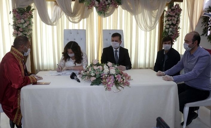 Edremit’te maskeli nikah