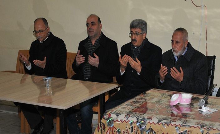 Van Valisi Bilmez ve Ak Parti Van Milletvekili Arvas’tan Kızılkaya ailesine başsağlığı ziyareti