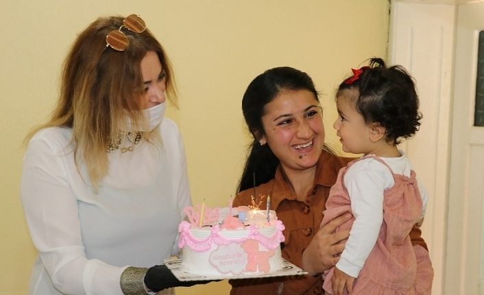 Cezaevinden gelen mektupla minik Buse’ye sürpriz doğum günü