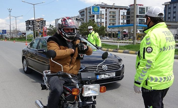 Van’da 4 günlük sokağa çıkma yasağına 343 kişi uymadı