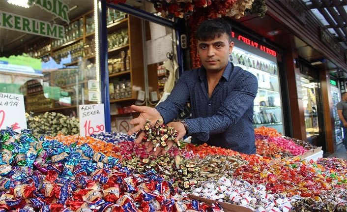 Van’da açık alanlarda bayram şekeri satılmayacak