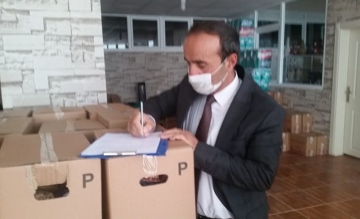 VANTB ve Dönerde Kalkınma Kooperatifinde ihtiyaç sahibi ailelere gıda yardımı