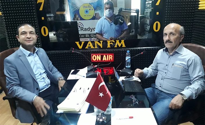 İpekyolu Belediye Başkan Vekili Aslan: Günlük 350-400 ton çöp topluyoruz