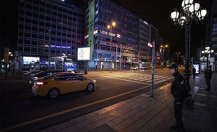Van da dahil, 15 ildeki sokağa çıkma ve seyahat kısıtlamaları sona erdi