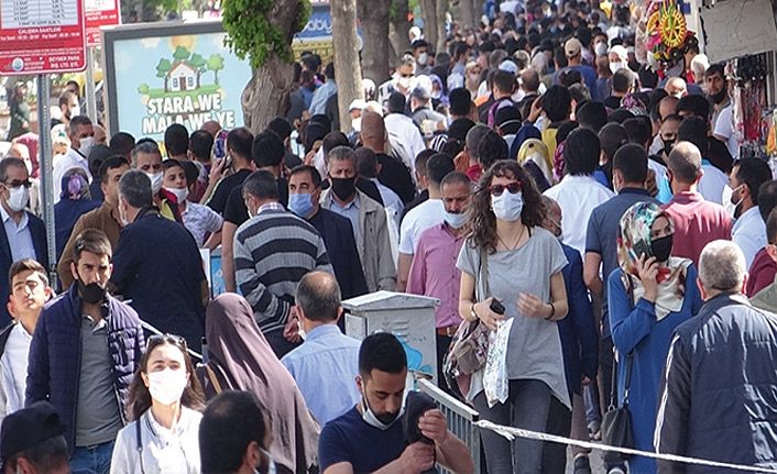 Bayrama sayılı günler kaldı; Van'da hareketlilik var, alışveriş yok, esnaf dertli