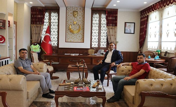 Şırnak Beytüşşebap Kaymakamı Pendik ve Komando Alay Komutanı Saruhan Gürpınar Kaymakamı Sayar’ı ziyaret etti