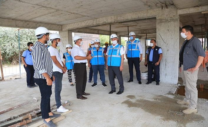 Tuşba Belediye Başkanı Akman denetimlere katıldı