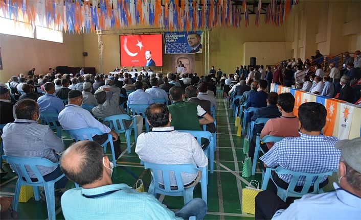 Ak Parti Gevaş İlçe yönetiminde kimler yer aldı?