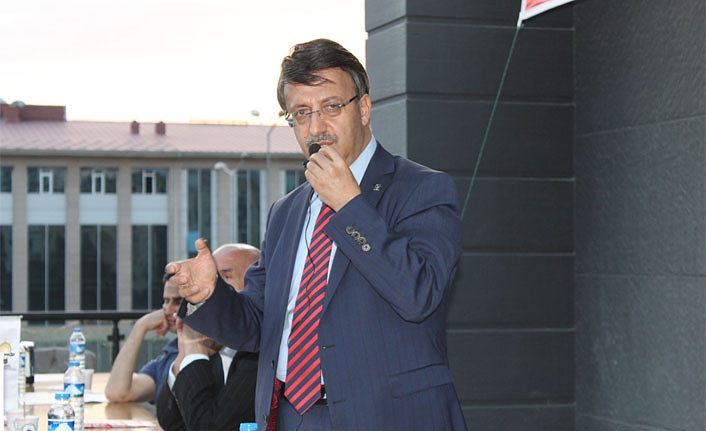 AK Parti Van İl Başkanı Türkmenoğlu: Van’a 240 milyon 674 bin lira nakdi destek