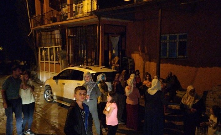 Deprem Bahçesaray’da hissedildi