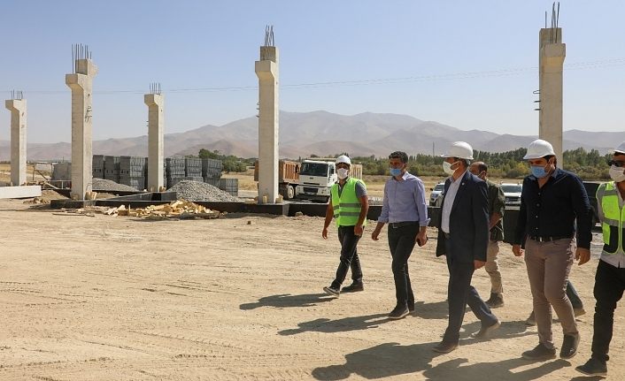 Gürpınar Belediye Başkanı Tanış: Gürpınar’da seferberlik var