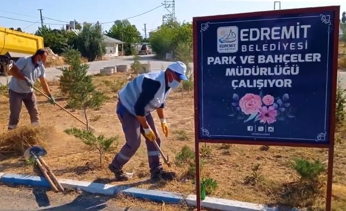 Van Edremit’teki parklar yenileniyor