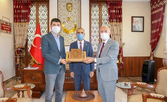 Van Müftüsü Keskin’den Gürpınar Kaymakamı Kayabaşı’na ziyaret