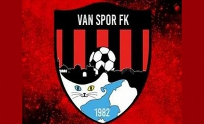 Vanspor Yigit Gökoğlan’ı renklerine bağladı