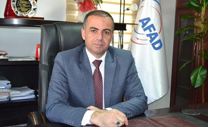 Van AFAD depremzedelerin yanında