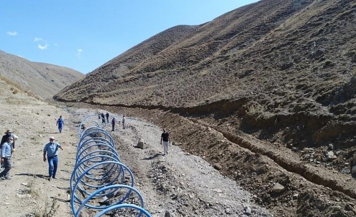 VASKİ selden zarar gören içme suyu hattını yeniledi