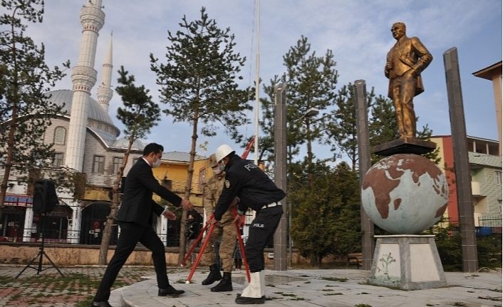Atatürk’ün ebediyete intikalinin 82. yıldönümü