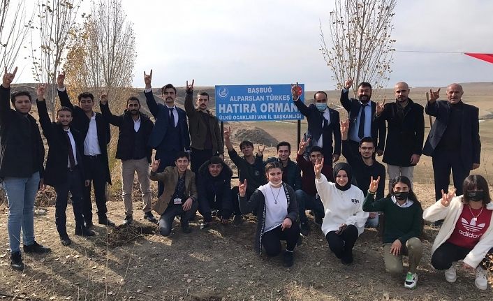 Van Ülkü Ocakları Alparslan Türkeş’in doğum yılı anısına 300 adet fidan dikti