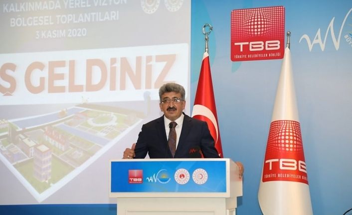 Van Valisi Bilmez: Büyükşehir mevzuatında tarımsal alanlara sahip çıkılmalı