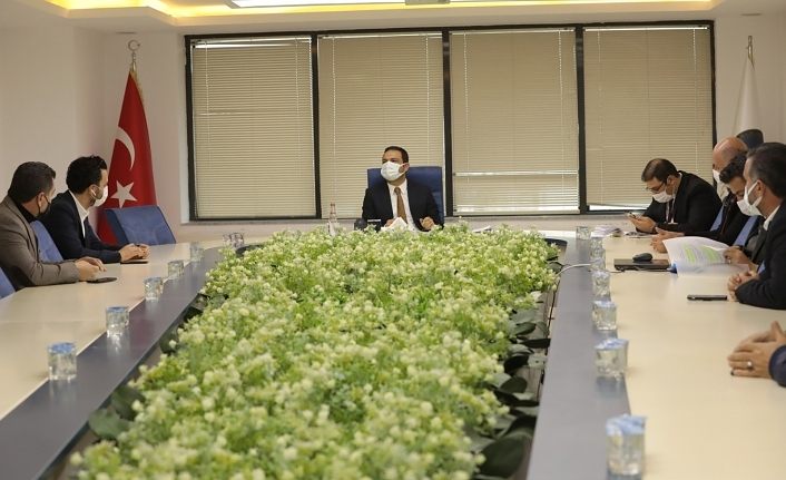 Van’da yerel marketlerin sorunları ele alındı