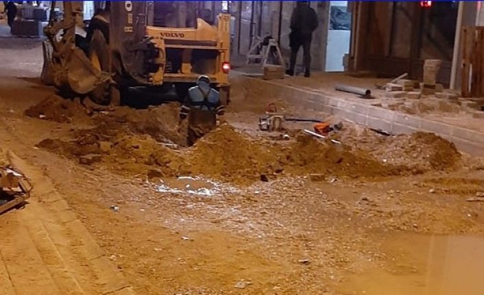 VASKİ’den gece mesaisi