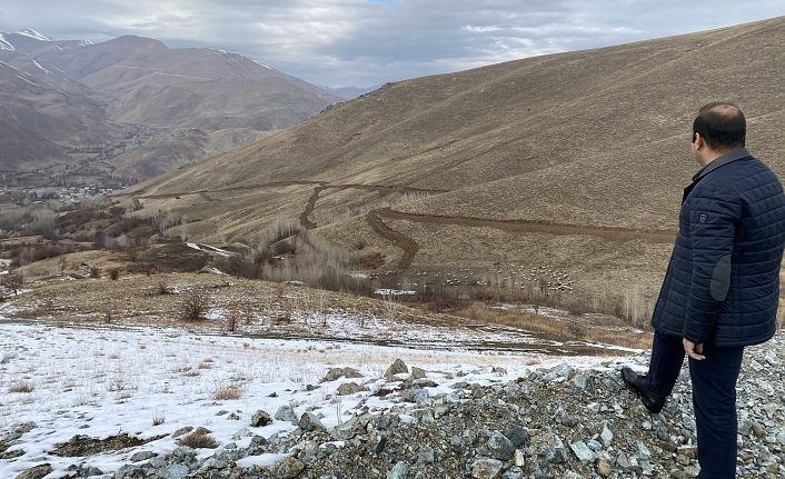 Gevaş Belediyesi Koçak Mahallesi yayla yolunu hizmete açtı