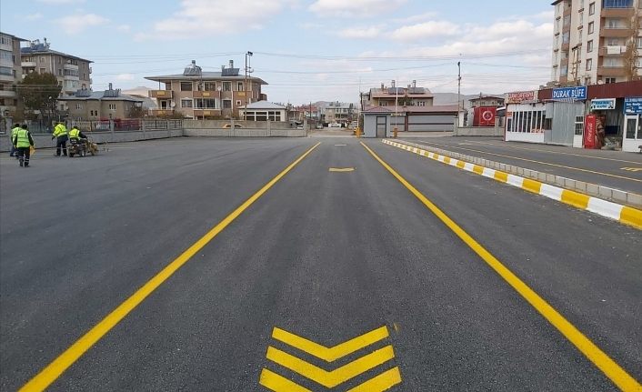 Van Büyükşehir Belediyesi sokağa çıkma yasağını fırsata çevirdi