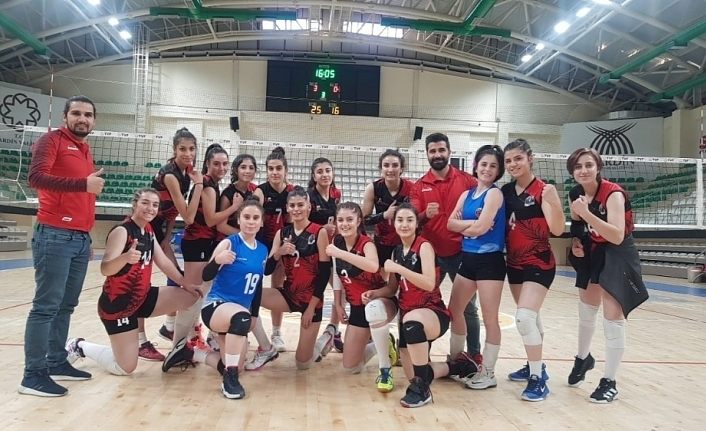Van’ın sultanları kazanmaya devam ediyor