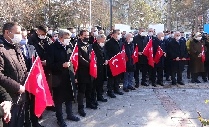 Vanlı 120 kahraman çocuğun anısına yürüyüş