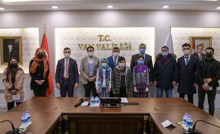 Van’da ‘İstiklal’den İstikbal’e Kompozisyon ve Mektup Yarışması’ sonuçlandı