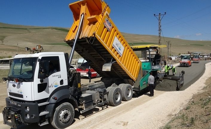 Van’da ilk beton yol yapımı gerçekleştirildi