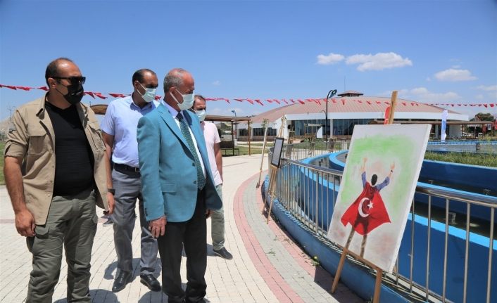 Tuşba Belediyesinden ‘15 temmuz’ konulu resim sergisi