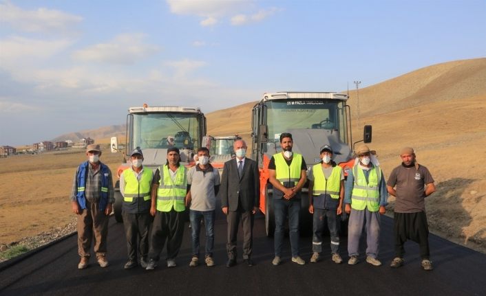 Tuşba’da bölge turizmine büyük katkı sağlayacak modern yollar yapılıyor