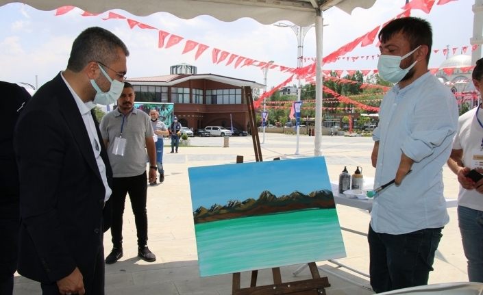 Van Gölü manzaralı ‘Ulusal Resim’ çalıştayı