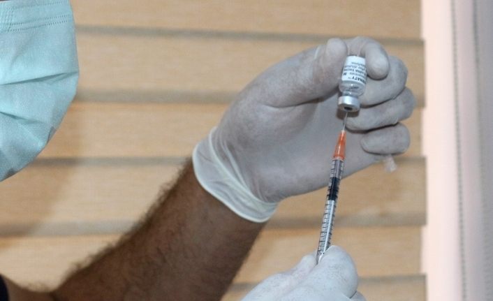 Van’da aşısızlık korona virüs hasta sayılarını artırdı