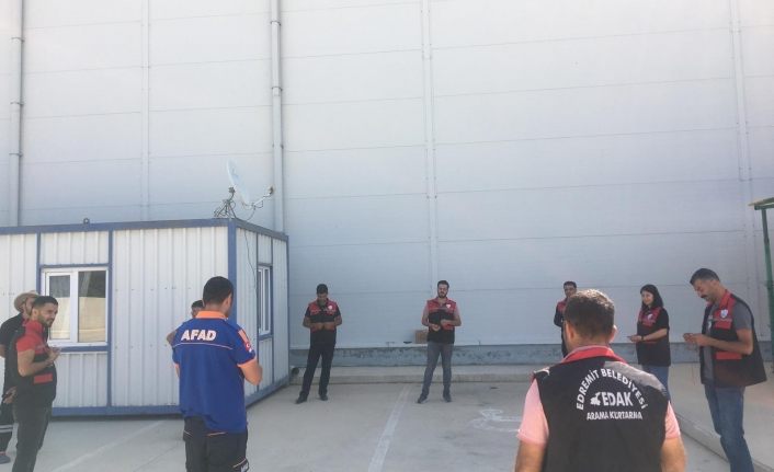 Edremit Belediyesi arama kurtarma ekibi kurdu