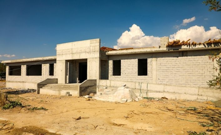 Gürpınar Belediyesinin spor tesisleri yükseliyor