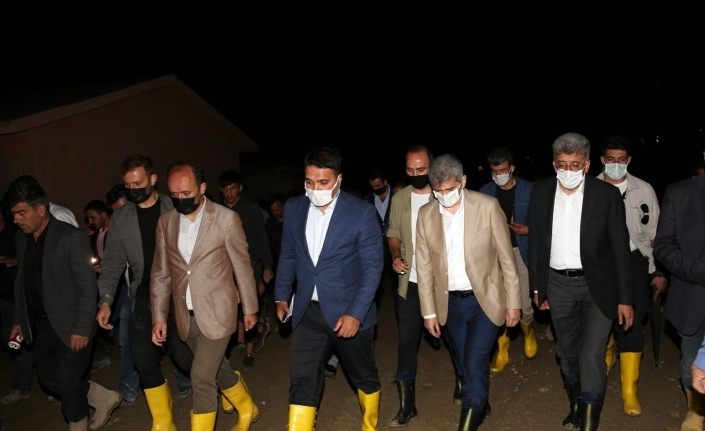 Van’da selin yaraları sarılıyor