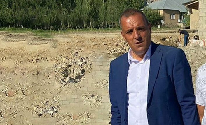 Vanlı Muhtar oyunları bozdu: Devleti kötülememi istiyorlar