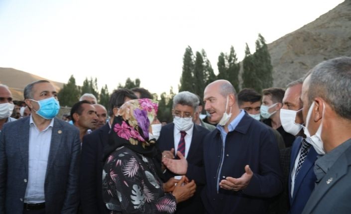 İçişleri Bakanı Soylu: “Türkiye’nin son 3 yılda kaçak göçmen olarak sınırda engellediği sayı 1 milyon 250 bindir"
