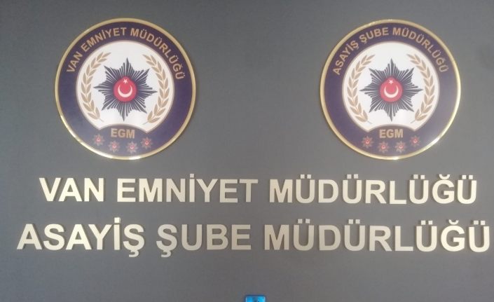 Van’da aranan şahıslara yönelik operasyon