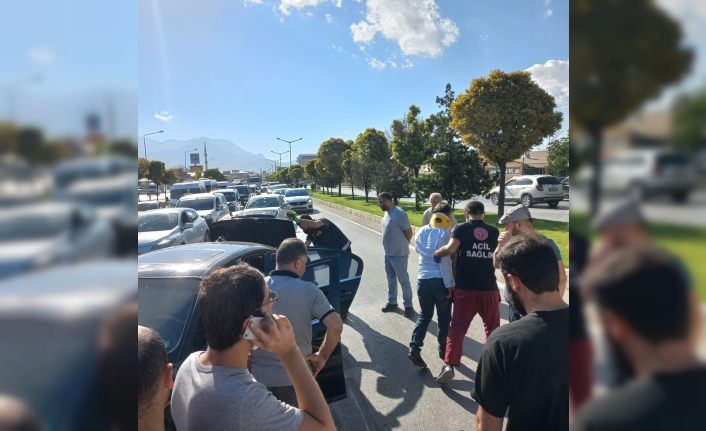 Van’da zincirleme trafik kazası; 1 yaralı
