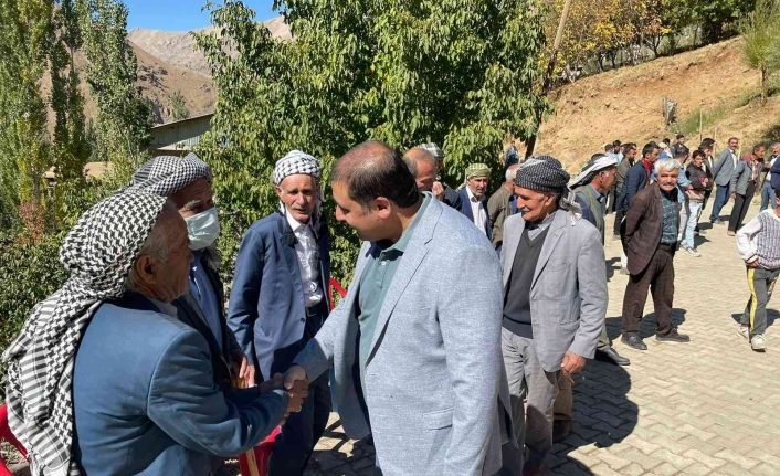 AK Parti’li Sabırlı karınca gibi çalışıyor