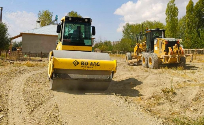 Gürpınar Belediyesi çalışmalarını hızlandırdı