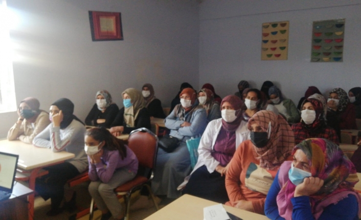 Muradiye'de aşı seminerleri devam ediyor