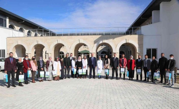 Başkan Akman kurs öğretmenleriyle buluştu