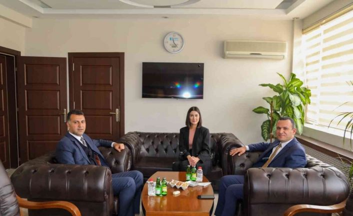 Edremit Kaymakamı Türkman’dan Muradiye Kaymakamı Savar’a ziyaret