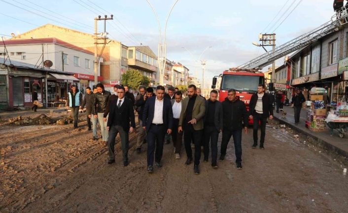 Genel Sekreter Çelikel, Özalp ve Saray ilçelerinde esnafın problemlerini dinledi